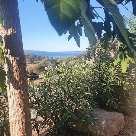 Mitoyen A La Campagne Vue Sur La * Cargèse